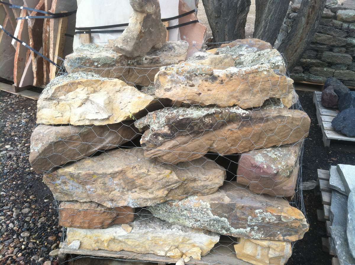 Moss Rock Boulders
